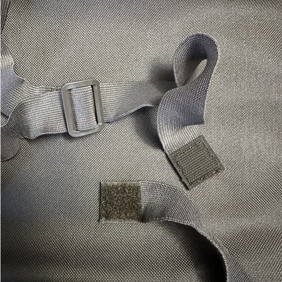 Thirty One Retired Hang-Up Activity Organizer in Taupe Gingham Car Accessory - Picture 7 of 8